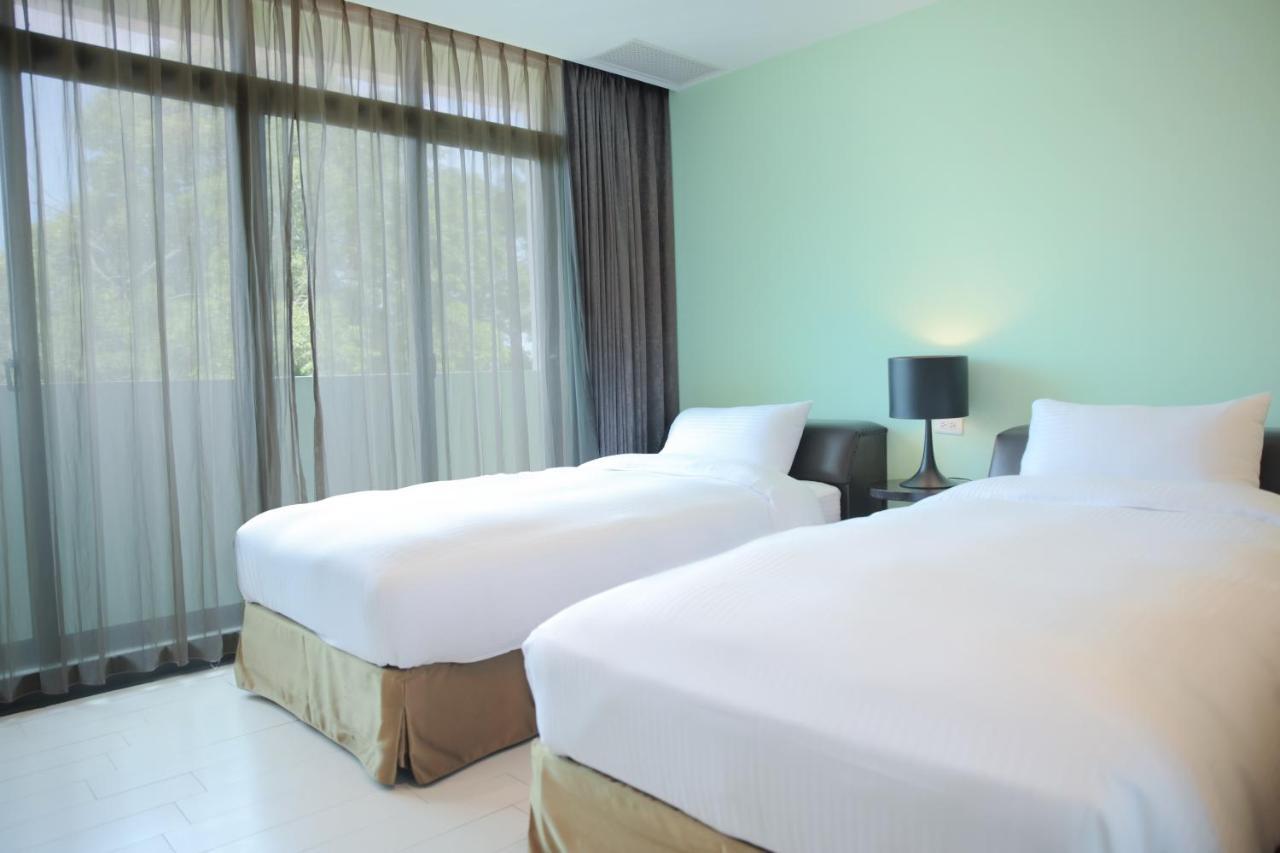 823 Tourist Hotel Jinhu Exterior foto